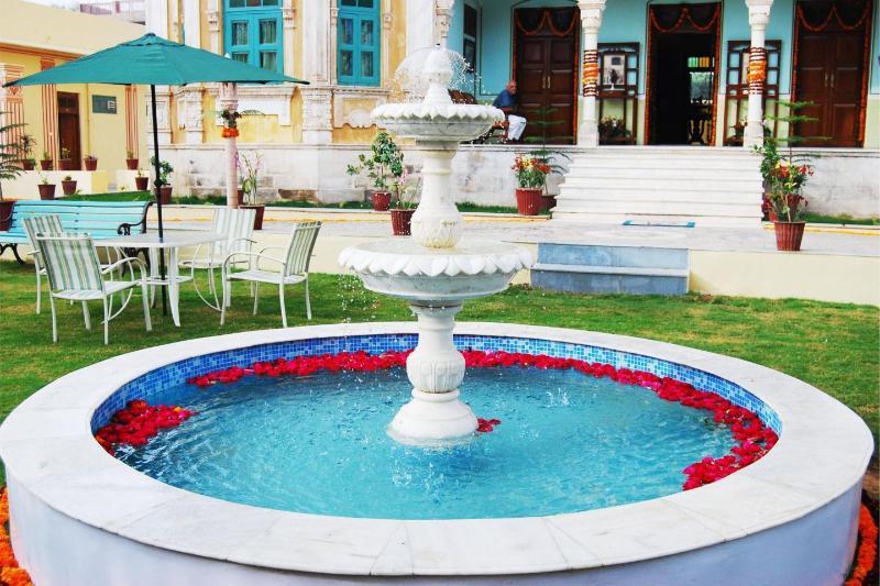 Koolwal Kothi Zinc Journey By The Fern, Nawalgarh, Rajasthan Eksteriør bilde