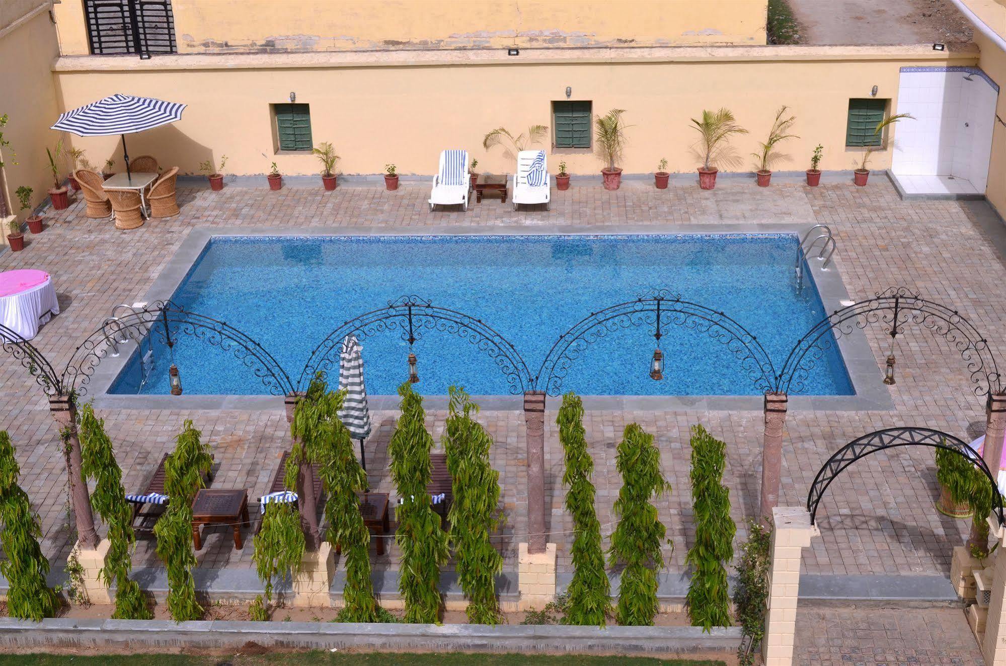 Koolwal Kothi Zinc Journey By The Fern, Nawalgarh, Rajasthan Eksteriør bilde